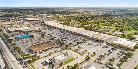 Warhammer, Moore Plaza, 5425 S Padre Island Dr., Corpus .